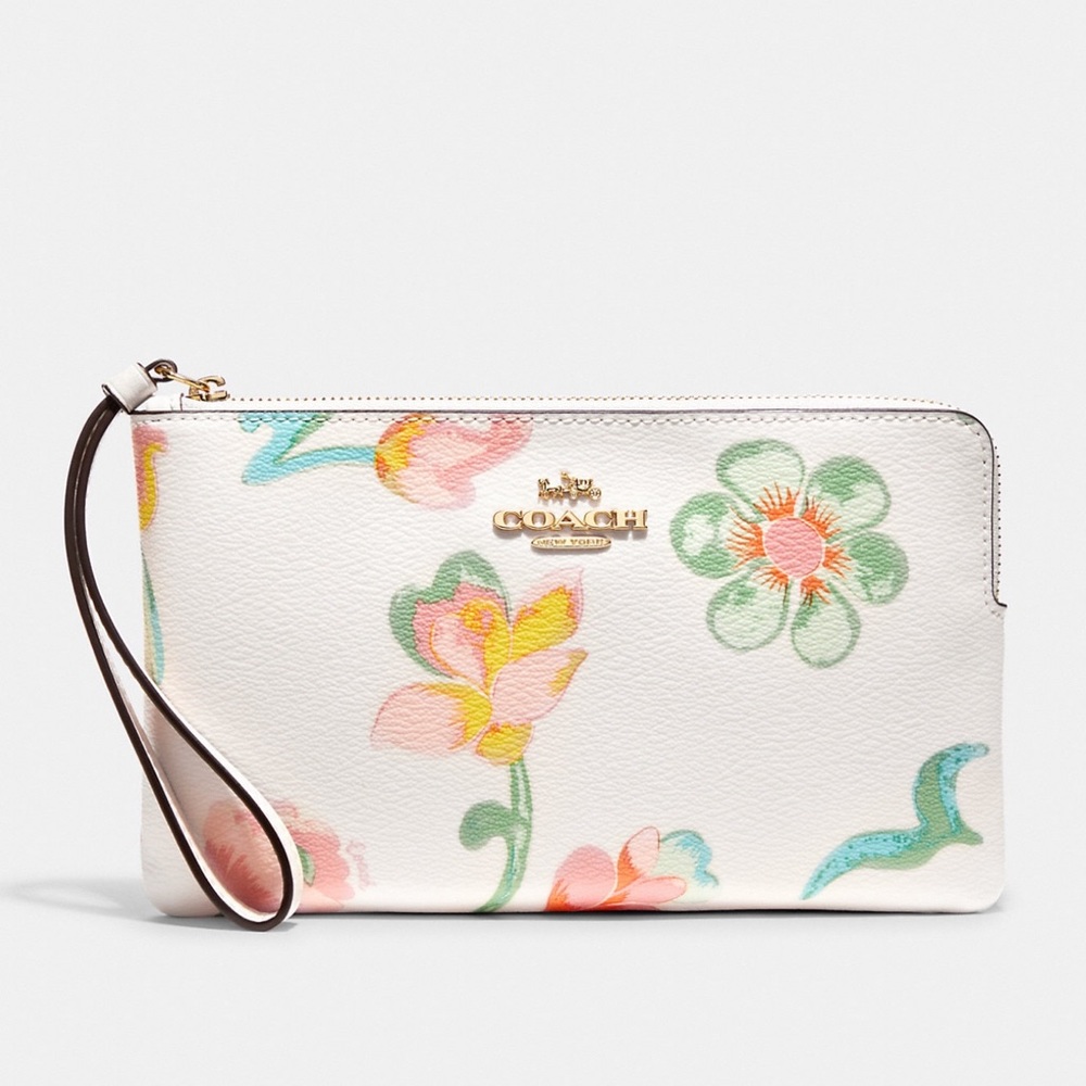 NWT COACH C8696 Large Corner Zip Wristlet With Dreamy Land Floral Print